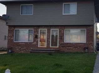 1403 E 263rd St, Euclid, OH 44132