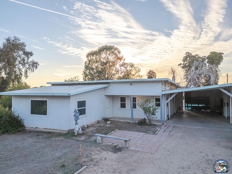 1945 Orchard Rd, Holtville, CA 92250 | MLS #26648727IC | Zillow