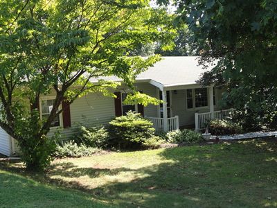 4 School St, Clinton, NJ, 08809