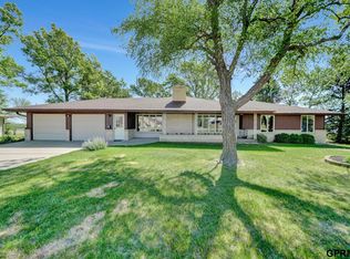 6622 S 148th Rd, Adams, NE 68301