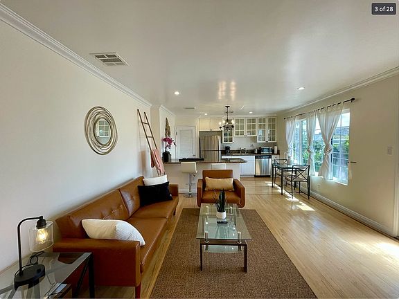 4th image of 1028 12th St #38