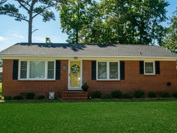 396 Lakewood Ave., Georgetown, SC 29440
