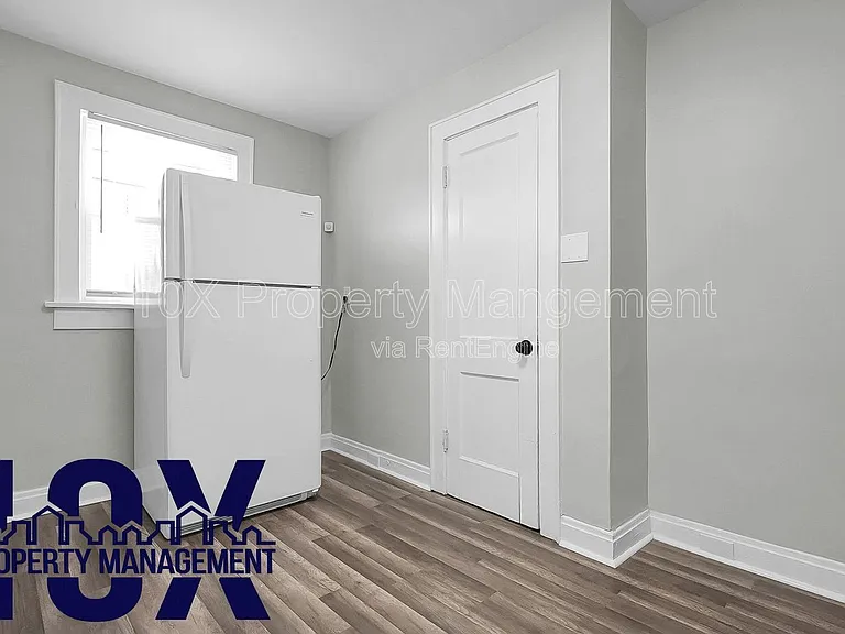 864 Fairwood Ave — Photo 14