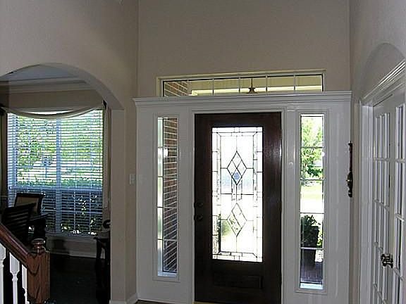 4th image of 15715 Country Park Way