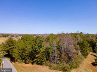 19103 Country Rd, Beaverdam, VA 23015