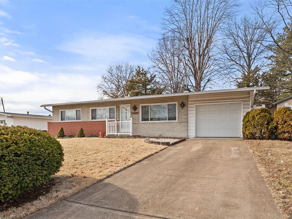 1st image of 2947 Annunciation Dr