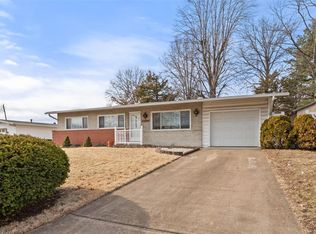 2947 Annunciation Dr, Saint Louis, MO 63125