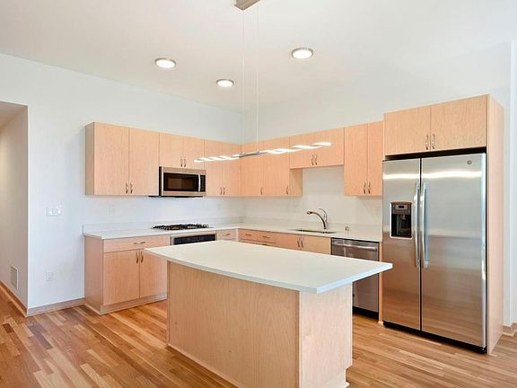 3rd image of 1240 S 2nd St Unit 325