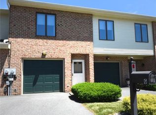555G Vera Cir, Bethlehem, PA 18017