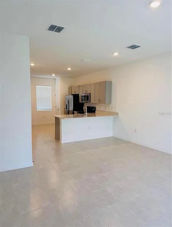 2 bed, 2.5 bath, 1187 sqft, $1,750 — Photo 3