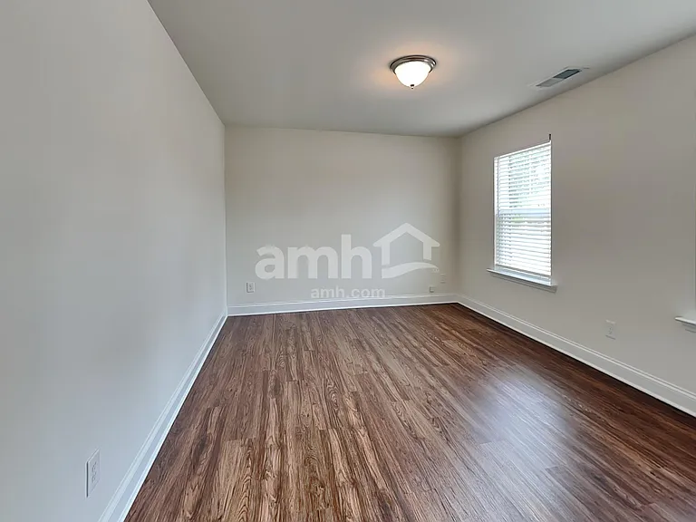 600 Lake Vista Ct — Photo 26