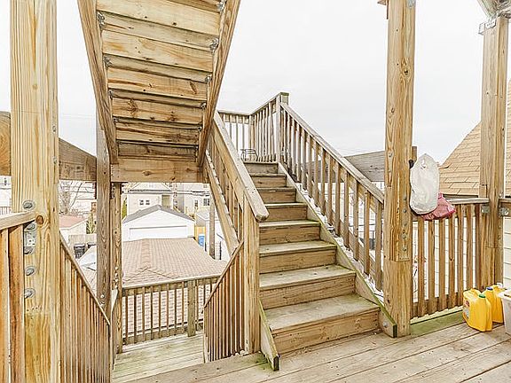 4th image of 3416 W McLean Ave #1