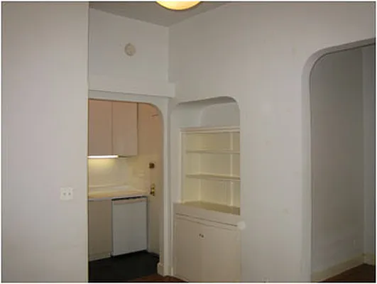 Rented by Brown Harris Stevens | media 30