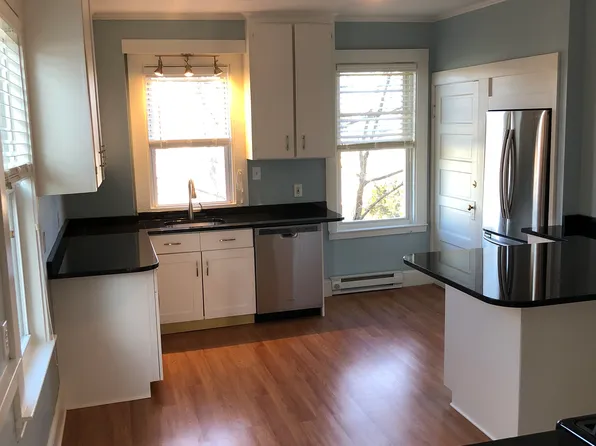 7 Ocean Ter #2, Salem, MA 01970