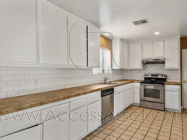 52585 Avenida Velasco — Photo 7