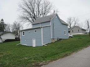 2nd image of 610 Lincoln Ave
