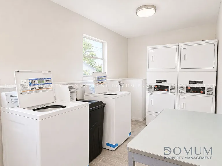 1811 Perkins Ave #1 — Photo 8