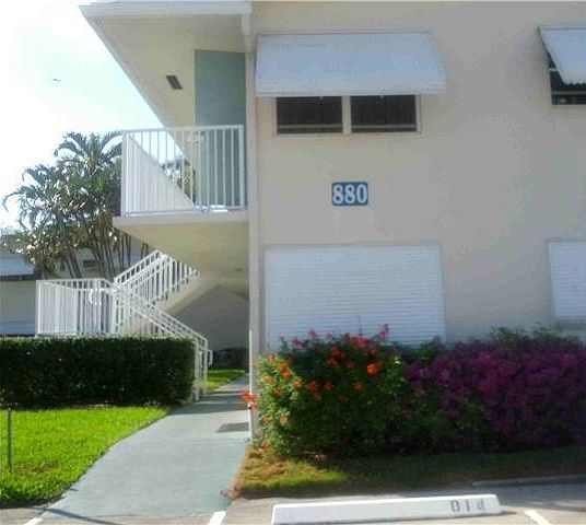 1st image of 880 Horizons W APT 209