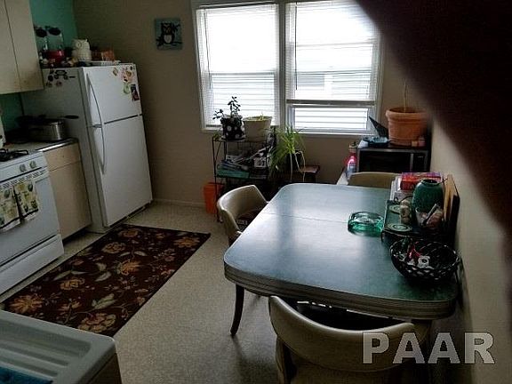 4th image of 800 W Thrush Ave