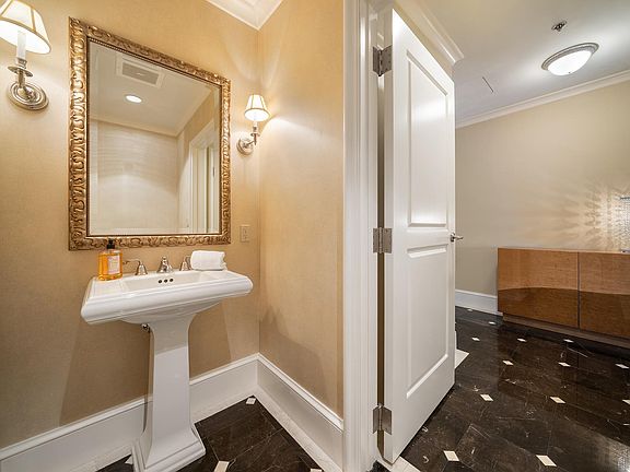 3rd image of 690 Market St Ste 1502