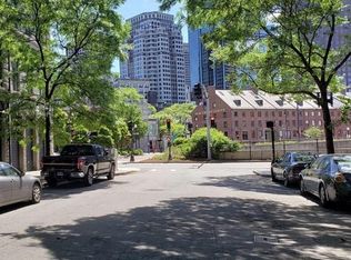 90 Commercial St APT 3, Boston, MA 02109
