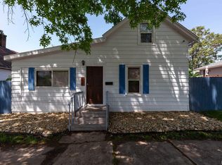 719 11th Ave, Rock Island, IL