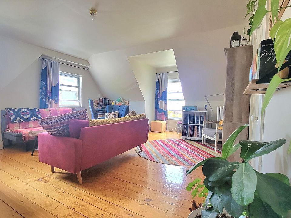 1st image of 45 Auburn St #3