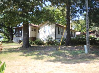 112 Lake Fork Dr, Saratoga, AR 71859