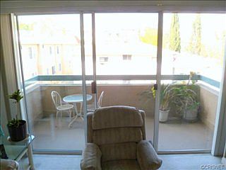 4th image of 11225 Peach Grove St Unit 206