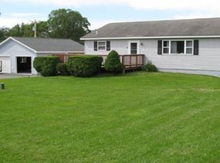 107 Collins Rd, Johnstown, NY 12095
