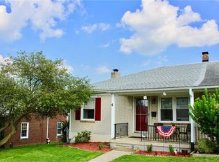 28 W Greenleaf St, Emmaus, PA 18049