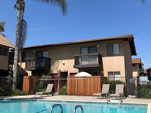 3rd image of 10855 Del Norte St APT 12