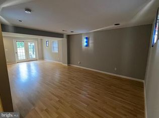 3612 Ox Ridge Ct, Fairfax, VA 22033