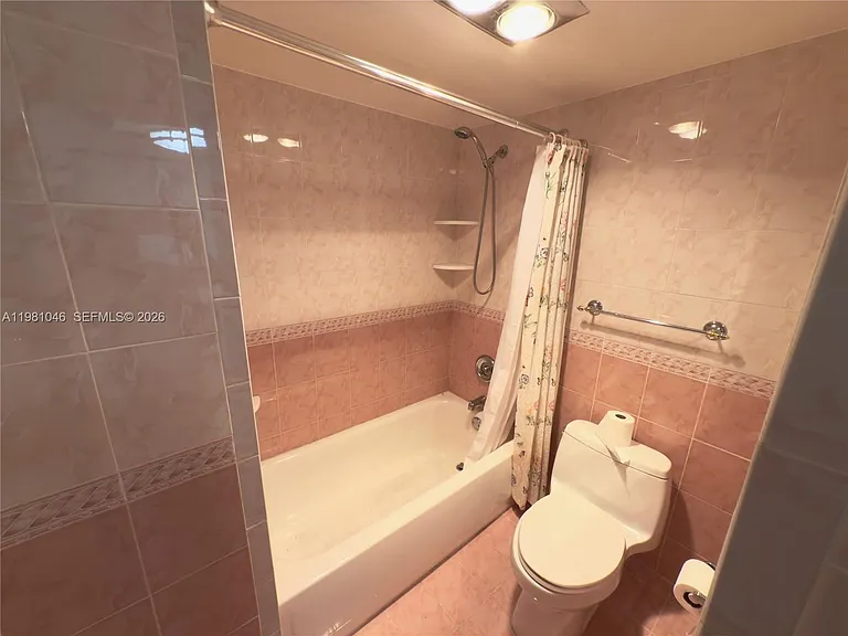 3675 N Country Club Dr #109 — Photo 22