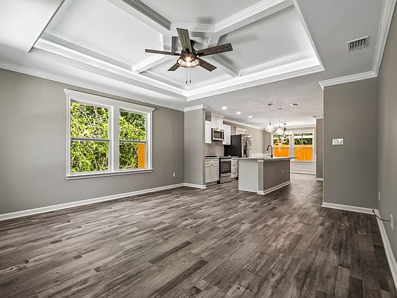 2nd image of 16 Lm St