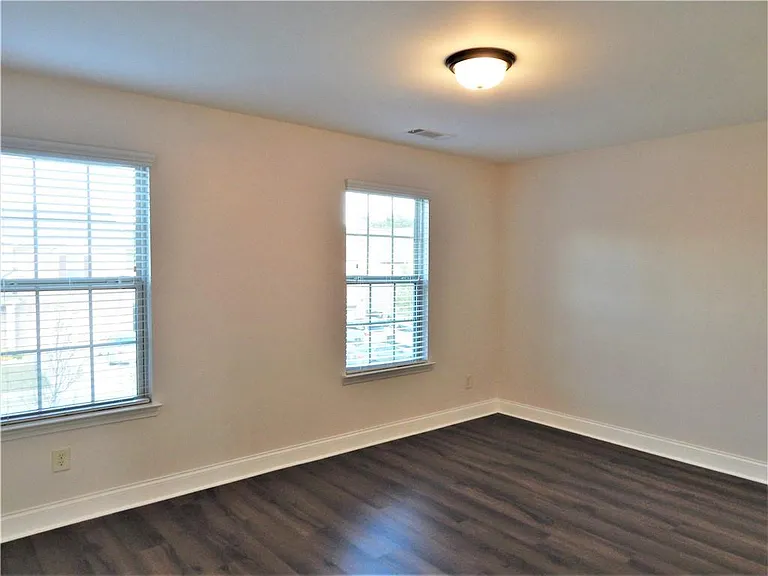 2441 Melton Common Dr — Photo 66
