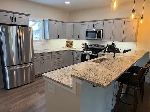 2 bed, 1400 sqft, $2,950 — Photo 2