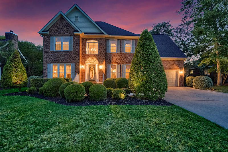1st image of 1227 Medinah Dr