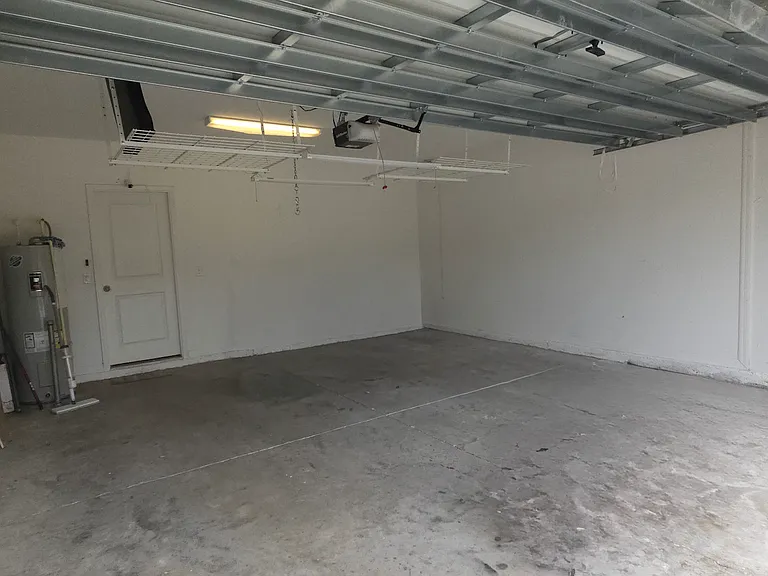 10207 Boggy Moss Dr — Photo 22