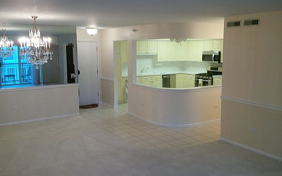 4th image of 675 Pearson St #1-813