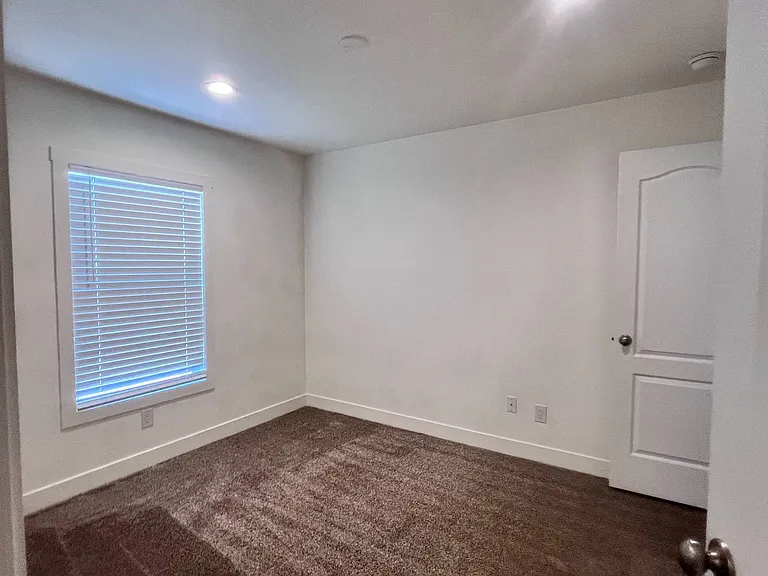 1409 N French St #30 — Photo 9