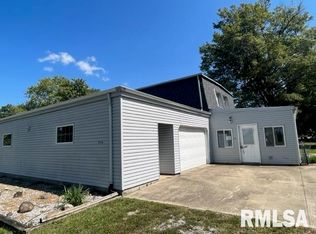 7354 Route 37 S, Marion, IL 62959