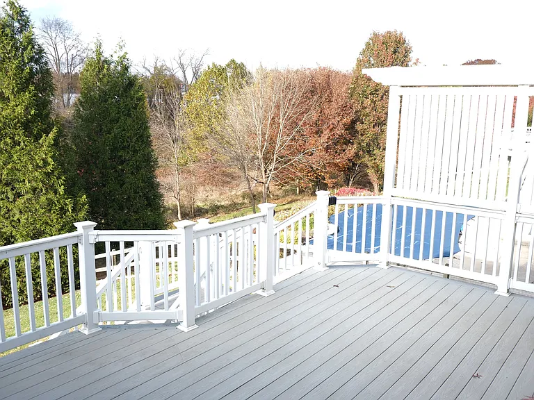 641 Spring Meadow Dr — Photo 26