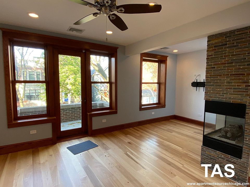 1st image of 1019 W Oakdale Ave #2F