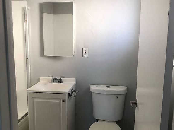 3rd image of 5035-5051 Olivewood Ave #5035