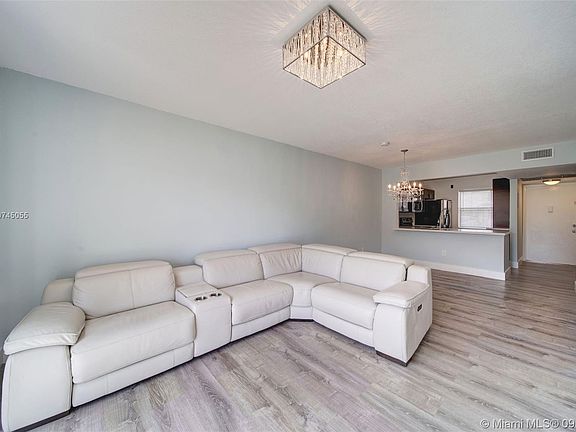 4th image of 7668 SW 152nd Ave #2-105