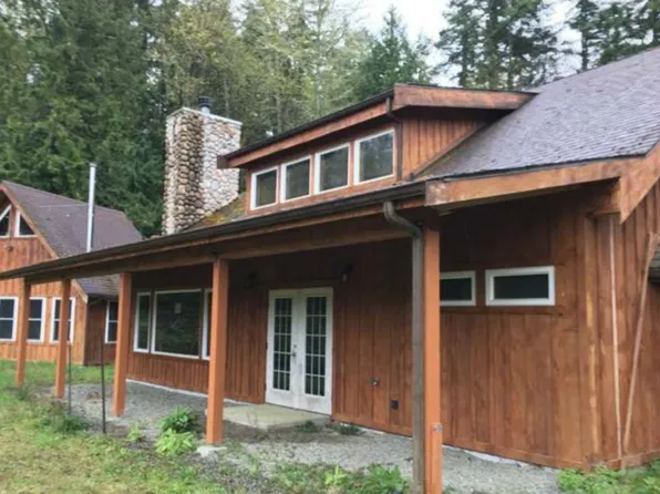 30737 Laughing Dog Ave NE, Poulsbo, WA 98370