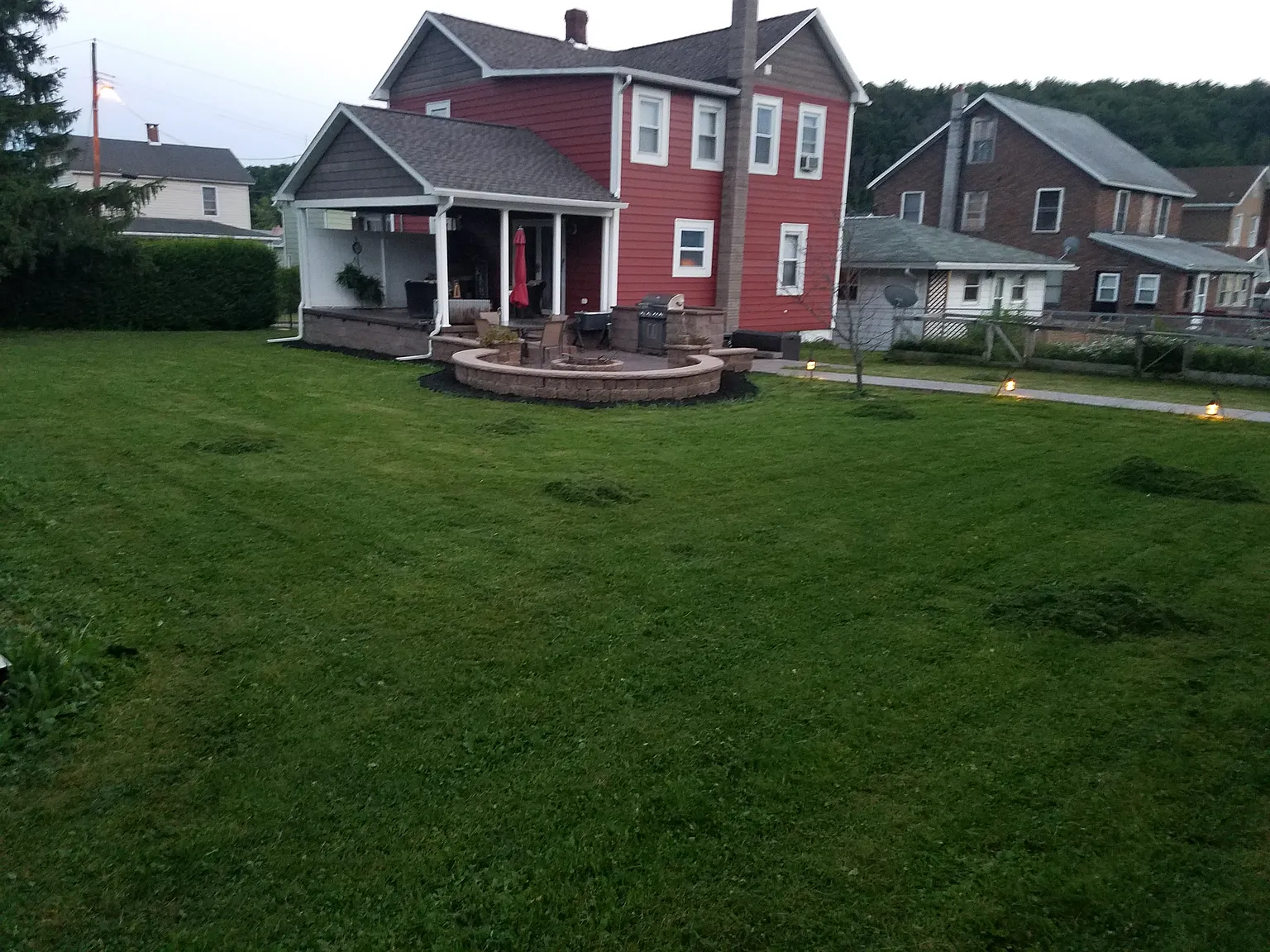 319 12th St photo 1