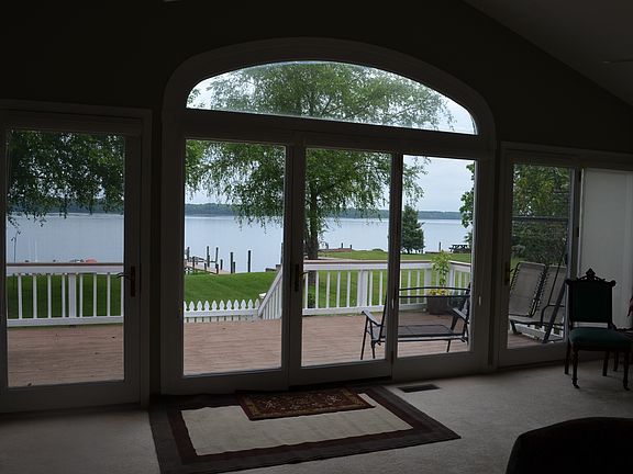 Living room waterview