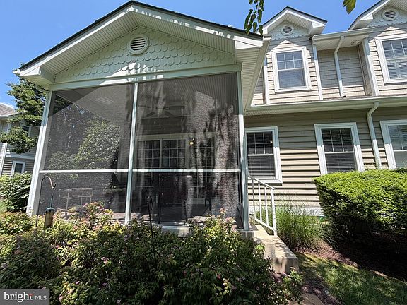 4th image of 37506 Kaitlyn Dr Unit 20